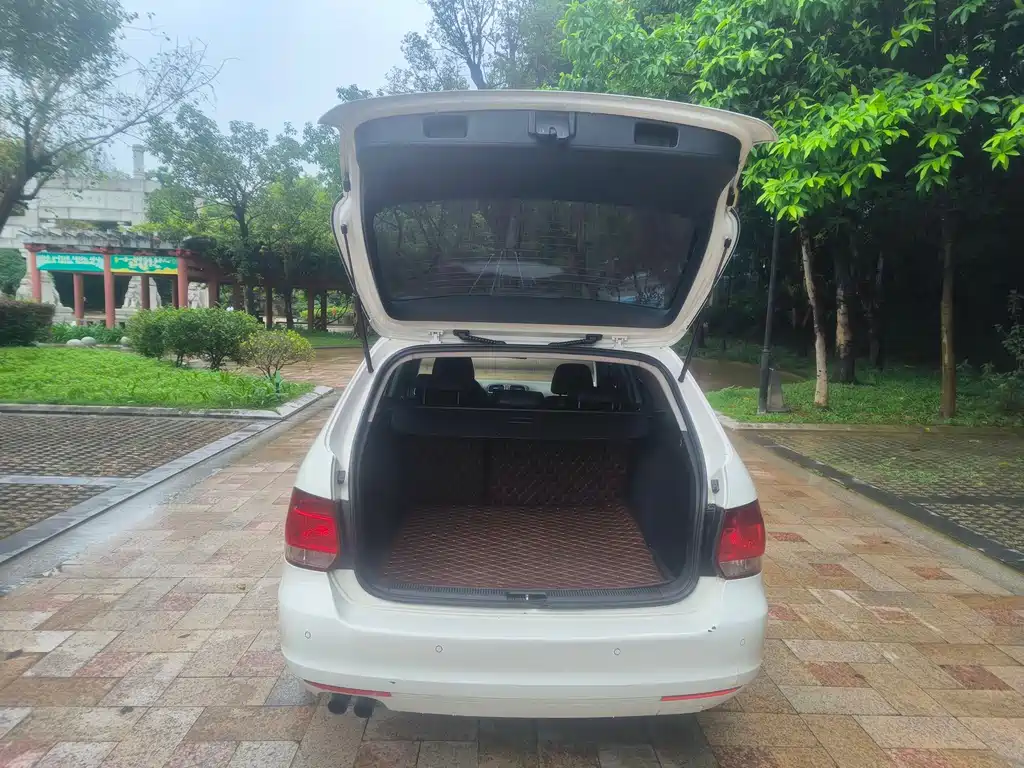 Volkswagen Golf — миниатюра 9