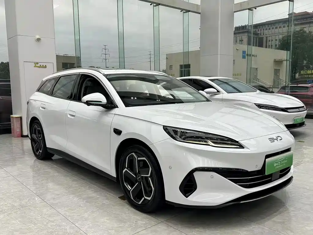 BYD Seal 06 DM-i Touring — миниатюра 2