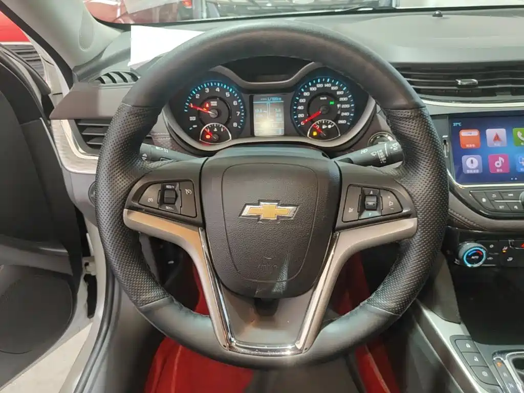 Chevrolet Malibu — миниатюра 11