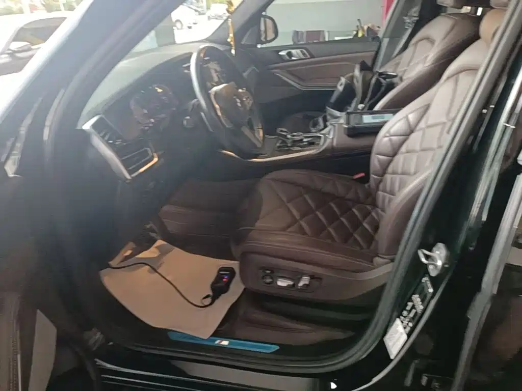 BMW X5 — миниатюра 15