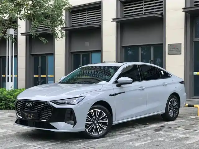 CHERY FENGYUN A8L 2025