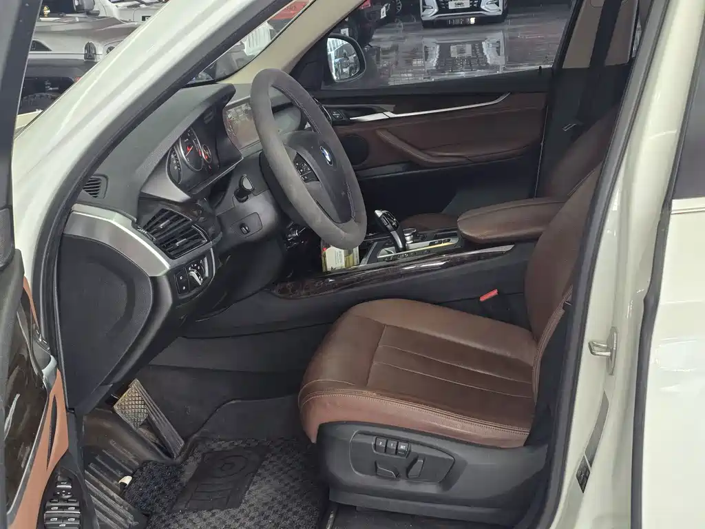 BMW X5 (Import) — миниатюра 2