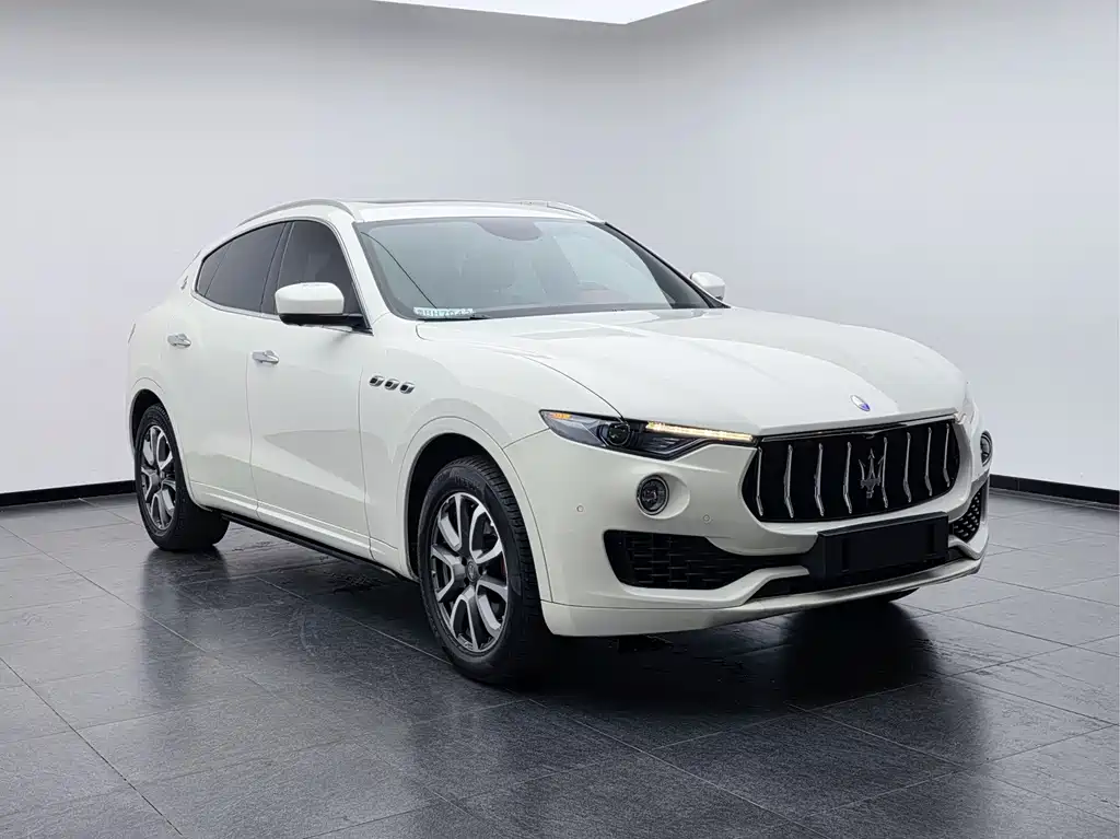 Maserati Levante — миниатюра 3