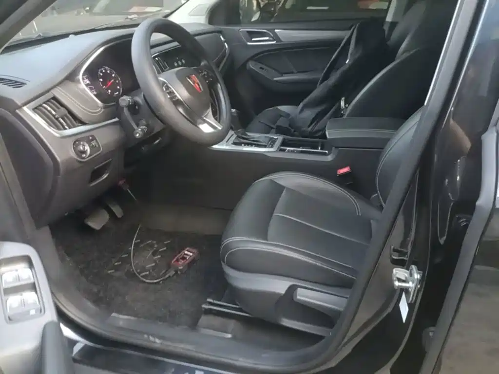 Roewe RX5 — миниатюра 15