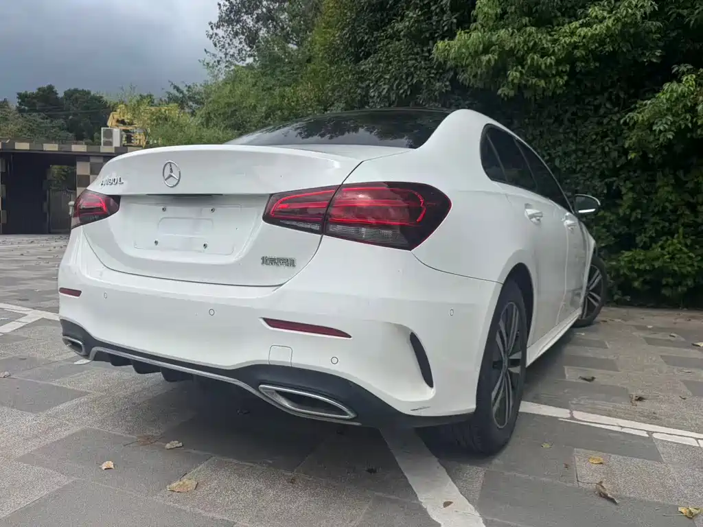 Mercedes-Benz A-Class — миниатюра 8