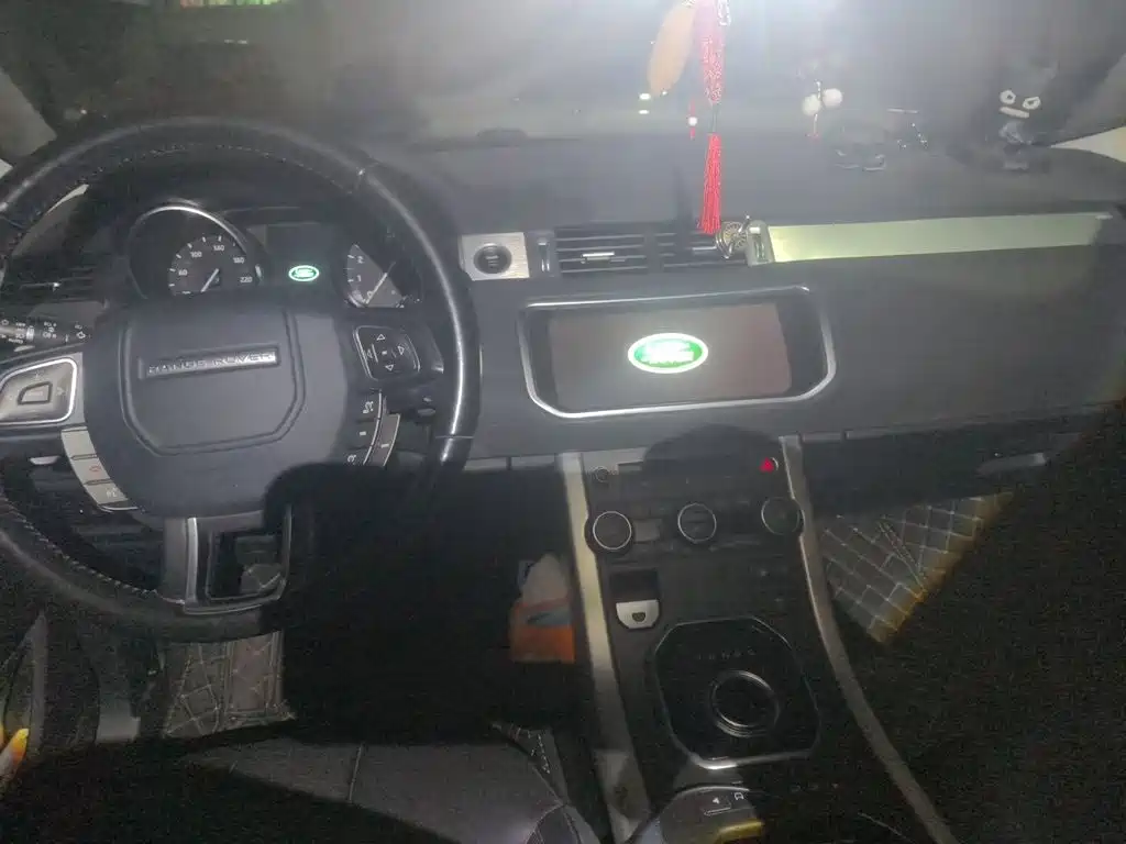 Land Rover Evoque — миниатюра 10