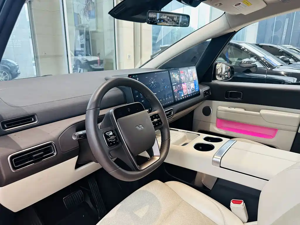 Li Auto Li MEGA — миниатюра 4