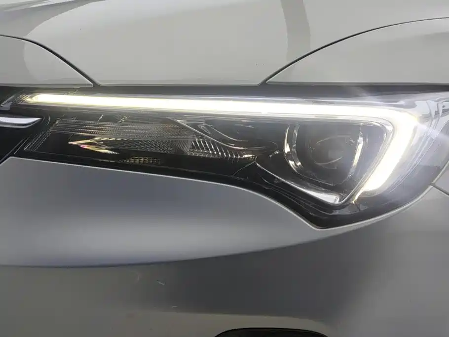 Buick Verano — миниатюра 5