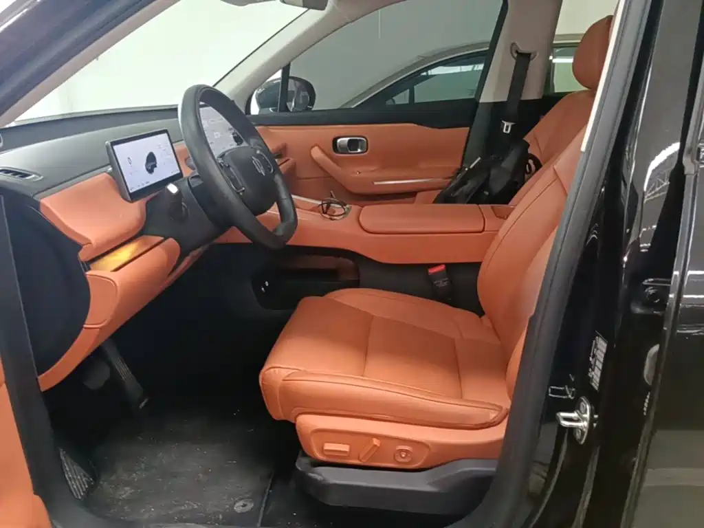Leapmotor Leapmotor C16 — миниатюра 15