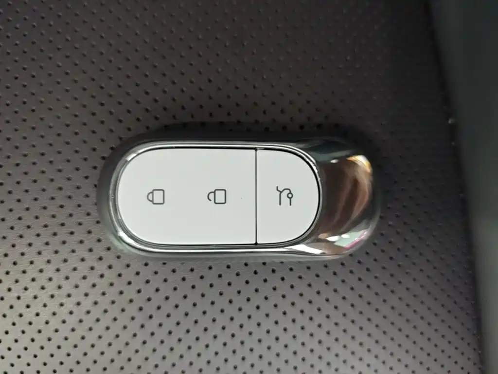Leapmotor Leapmotor C16 — миниатюра 9