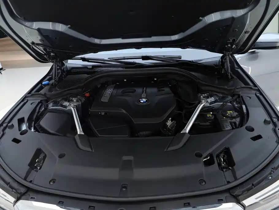 BMW 6 Series GT — миниатюра 11