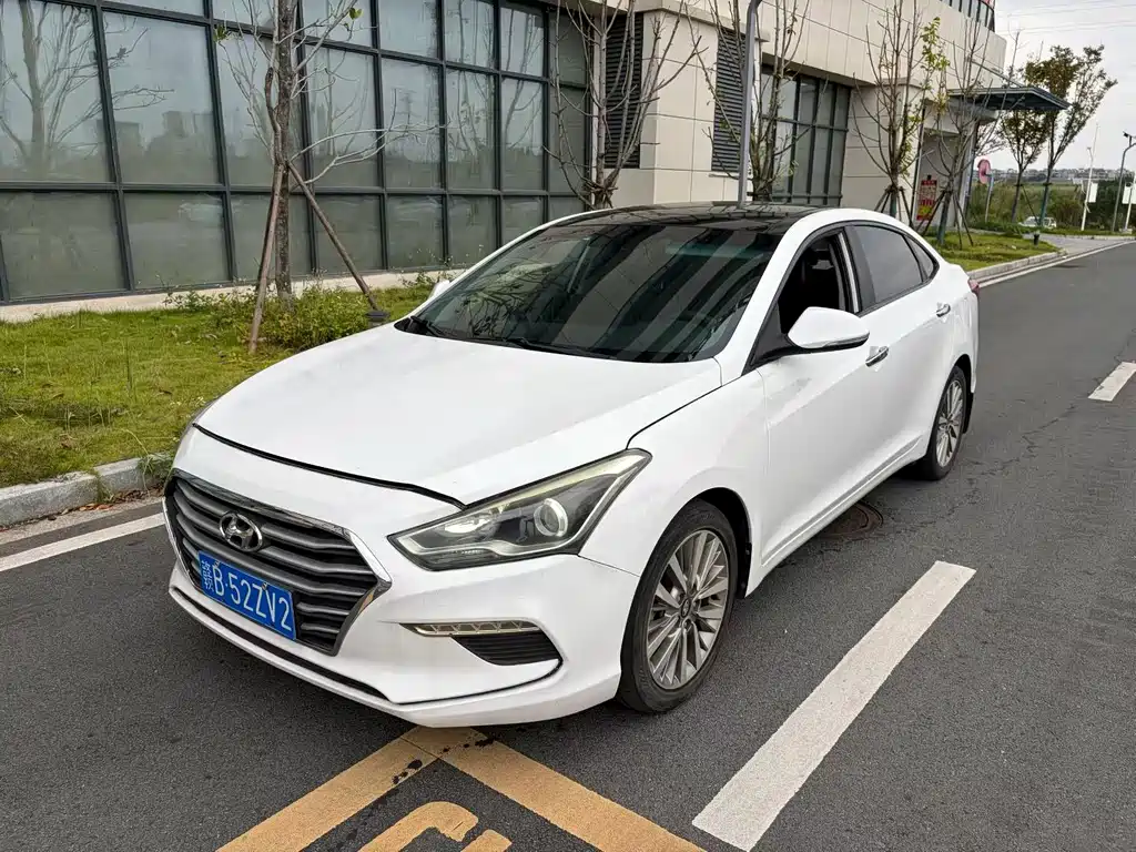 Hyundai Mistra