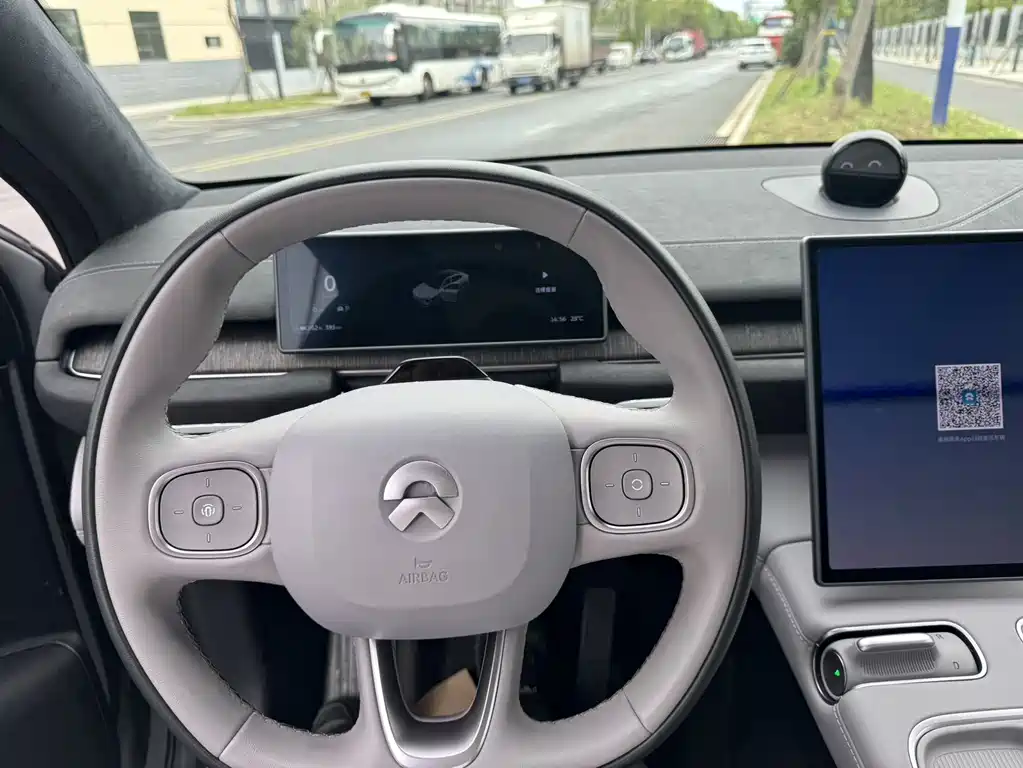 NIO EC6 2023 75kWh