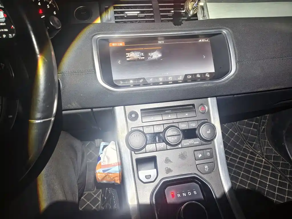Land Rover Evoque — миниатюра 14