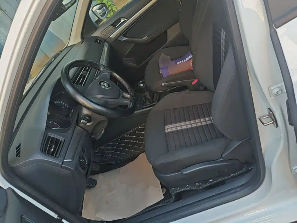 Volkswagen Lavida — миниатюра 15