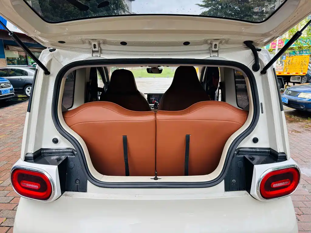 Wuling MINIEV — миниатюра 15