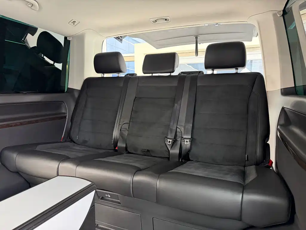 Volkswagen Multivan — миниатюра 19