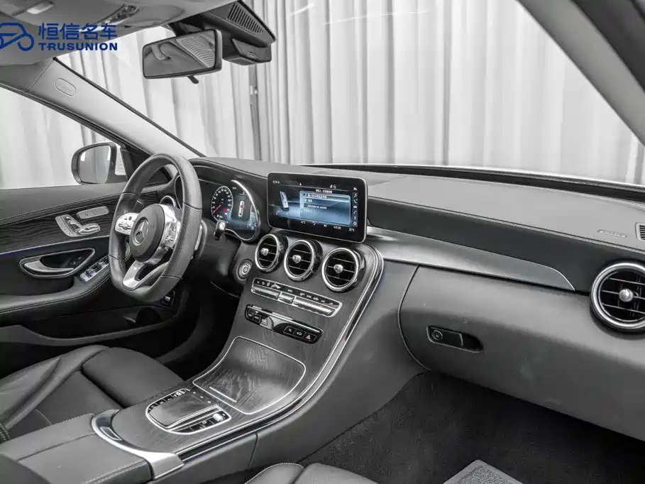 Mercedes-Benz C-Class — миниатюра 18