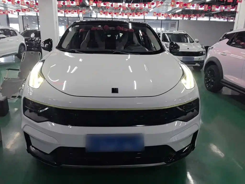 Lynk & Co 05 — миниатюра 3