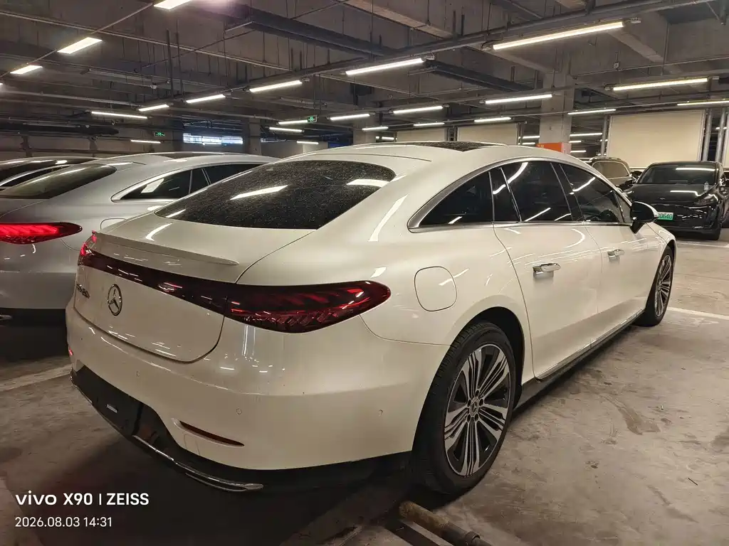 Mercedes-Benz EQS — миниатюра 9