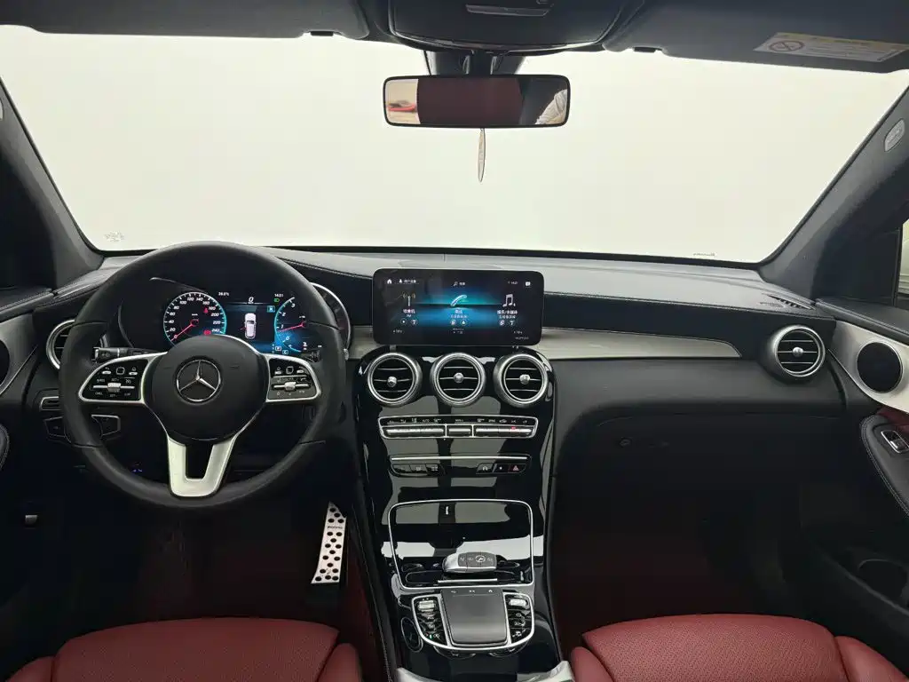Mercedes-Benz GLC — миниатюра 9
