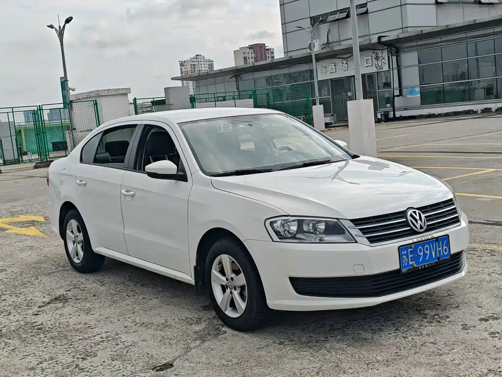 Volkswagen Lavida — миниатюра 2