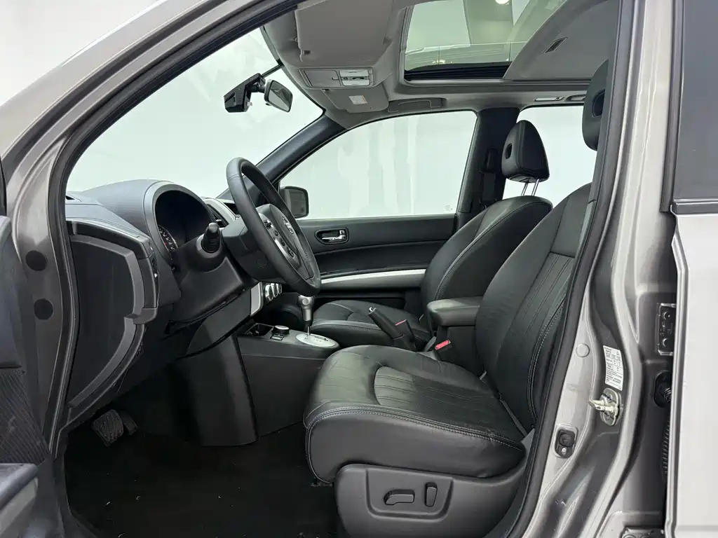 Nissan X-Trail — миниатюра 7