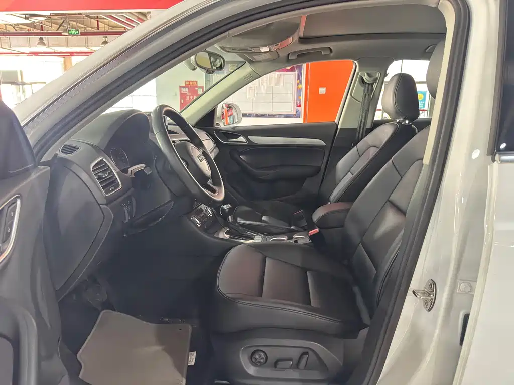 Audi Q3 — миниатюра 7