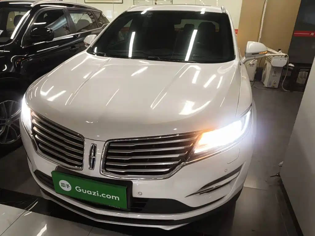 Lincoln MKC — миниатюра 3