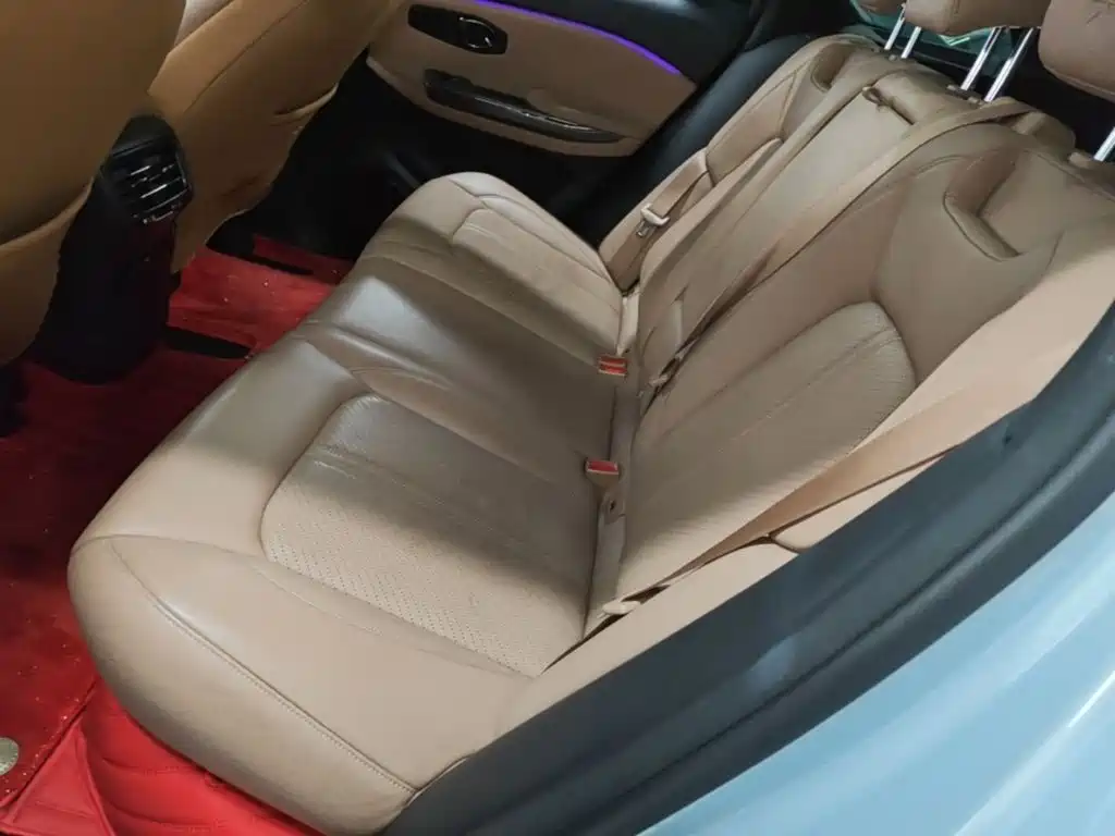 NIO ES6 — миниатюра 17