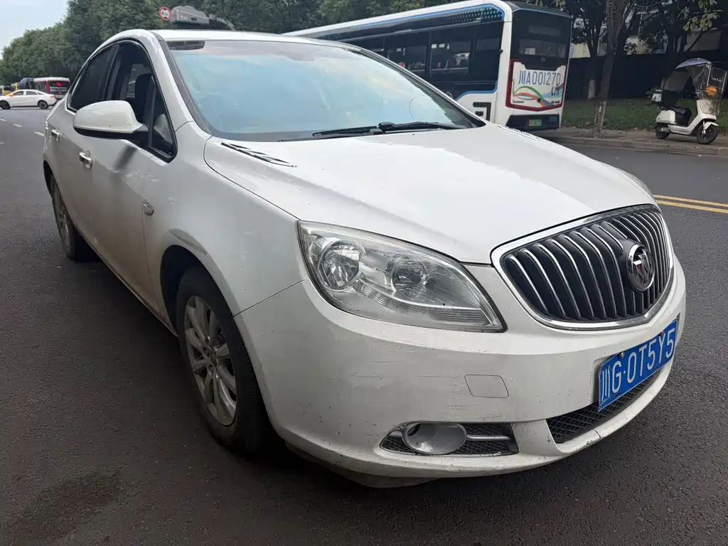 Buick Excelle — миниатюра 3
