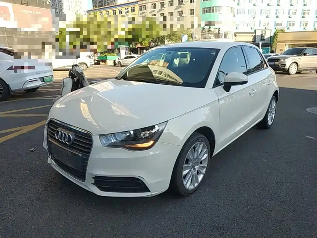 Audi A1