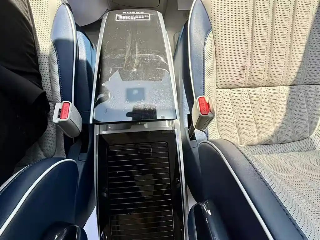 Roewe iMAX8 — миниатюра 10