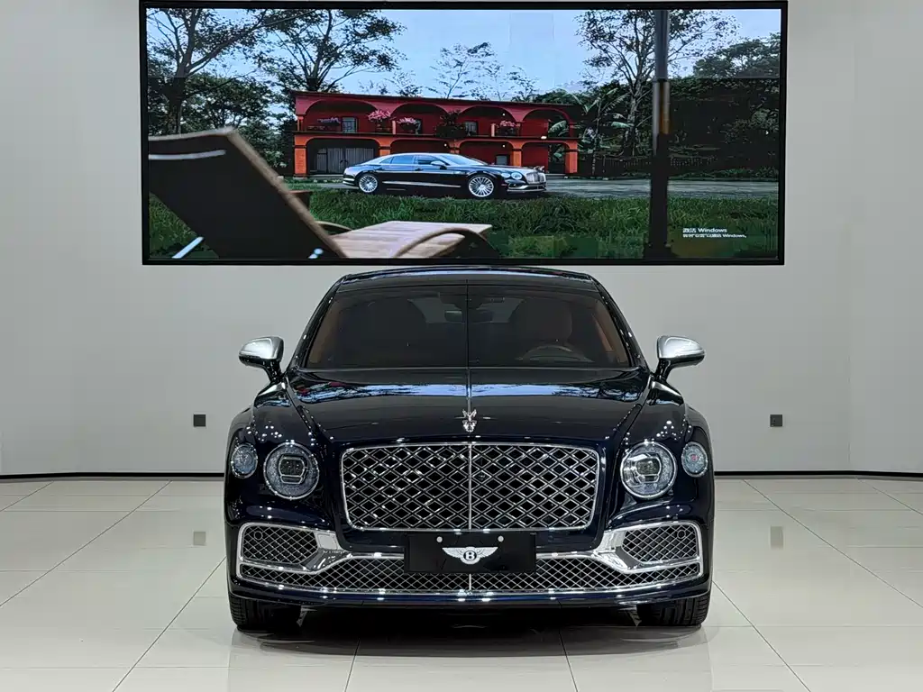Bentley Flying Spur PHEV — миниатюра 2