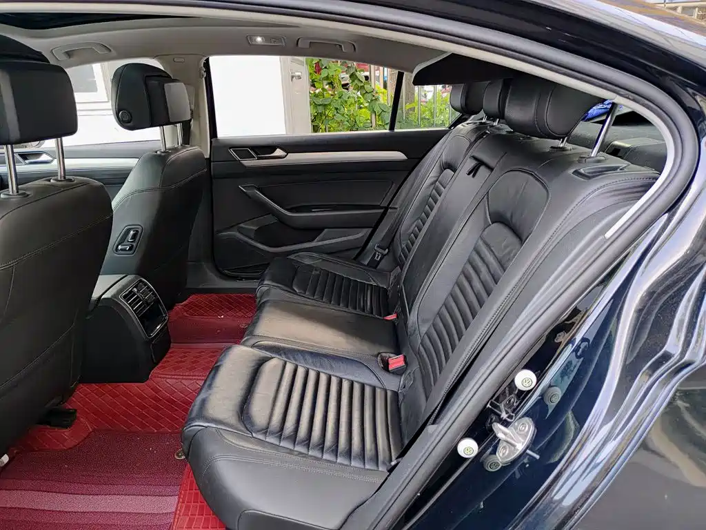 Volkswagen Magotan 2018 330TSI DSG Lead