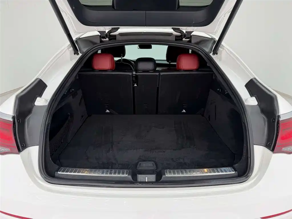 MERCEDES-BENZ GLC COUPE