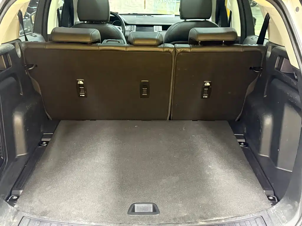 Land Rover Discovery Sport — миниатюра 26