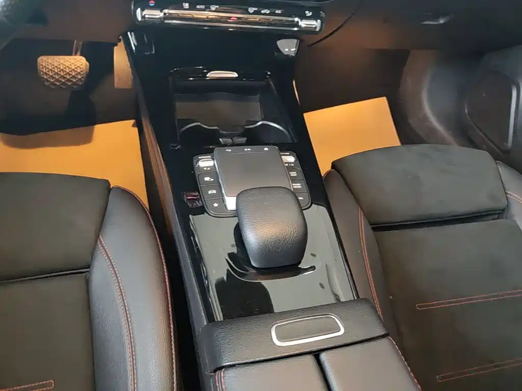 Mercedes-Benz A-Class — миниатюра 14