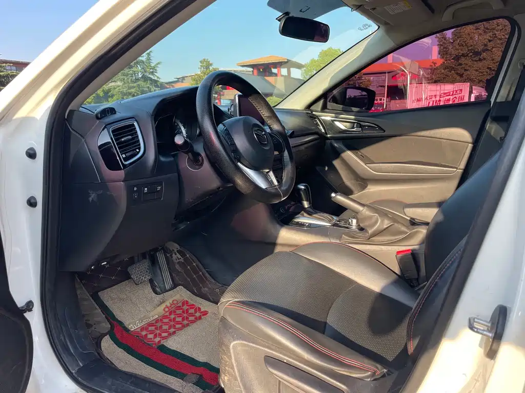 Mazda 3 Axela — миниатюра 6