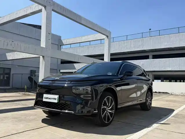 2025 Xpeng G9