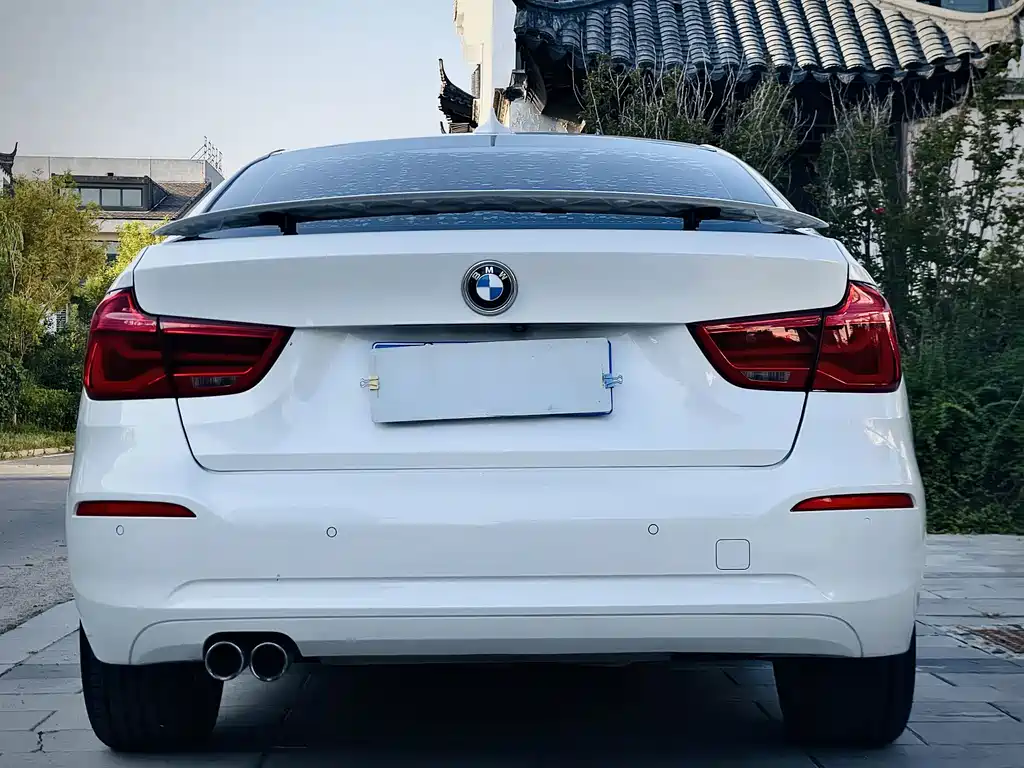 BMW 3 Series GT — миниатюра 5