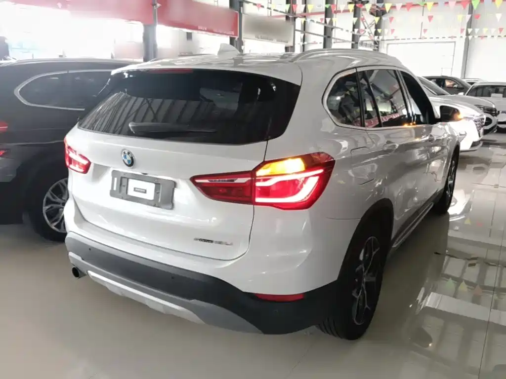 BMW X1 — миниатюра 7