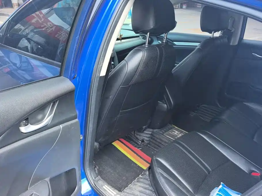 Honda Civic — миниатюра 11
