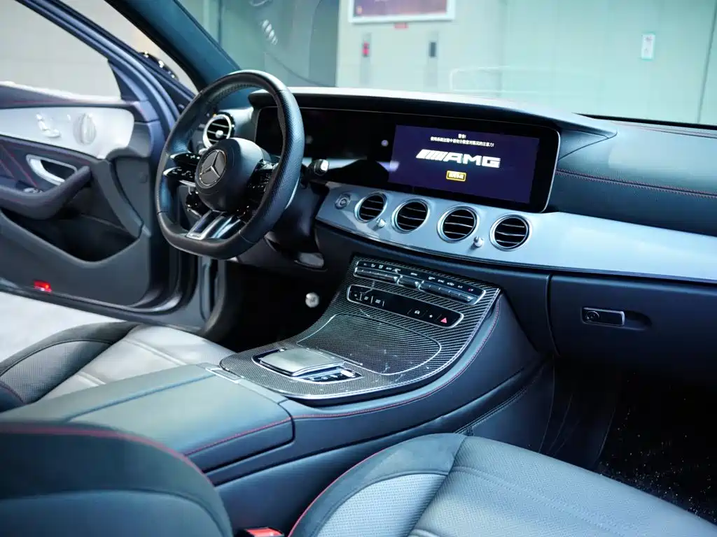 Mercedes-Benz E-Class AMG — миниатюра 32