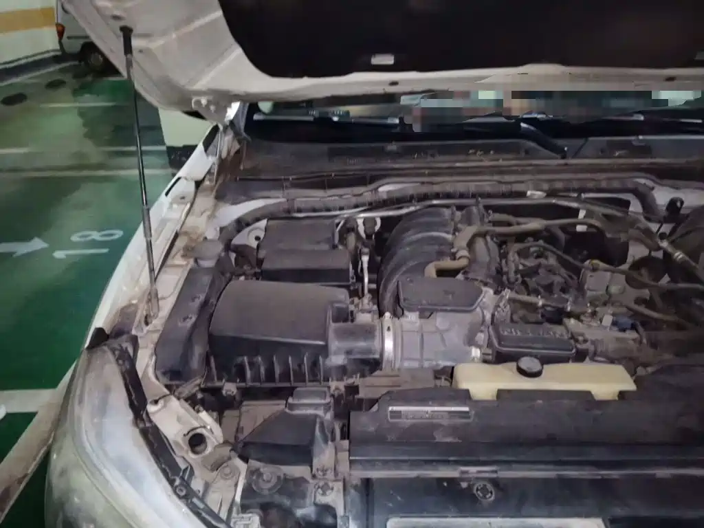 Nissan Terra — миниатюра 19