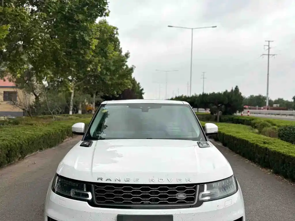 Land Rover Range Rover Sport 2021 3.0 L6 SE