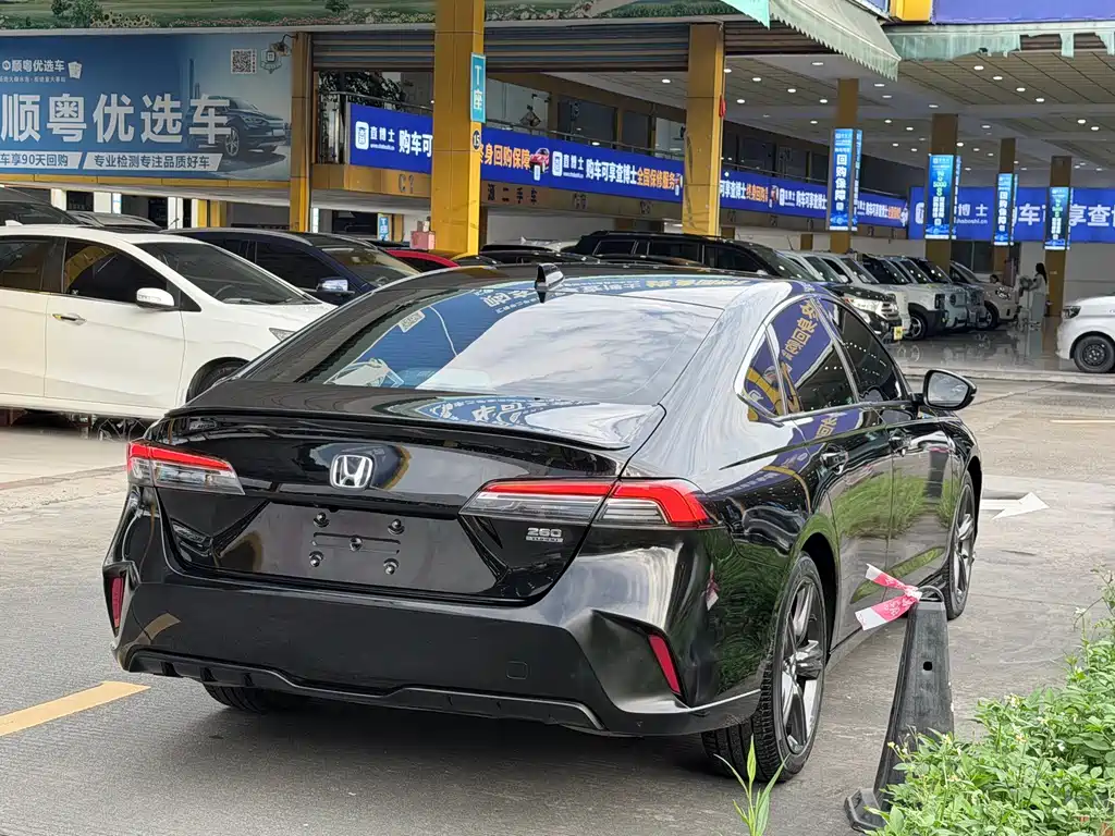 Honda Inspire — миниатюра 11