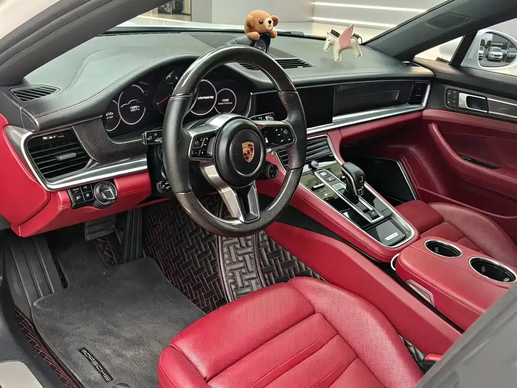 Porsche Panamera — миниатюра 2