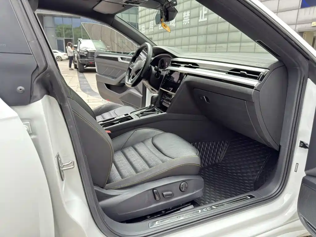 Volkswagen CC — миниатюра 6