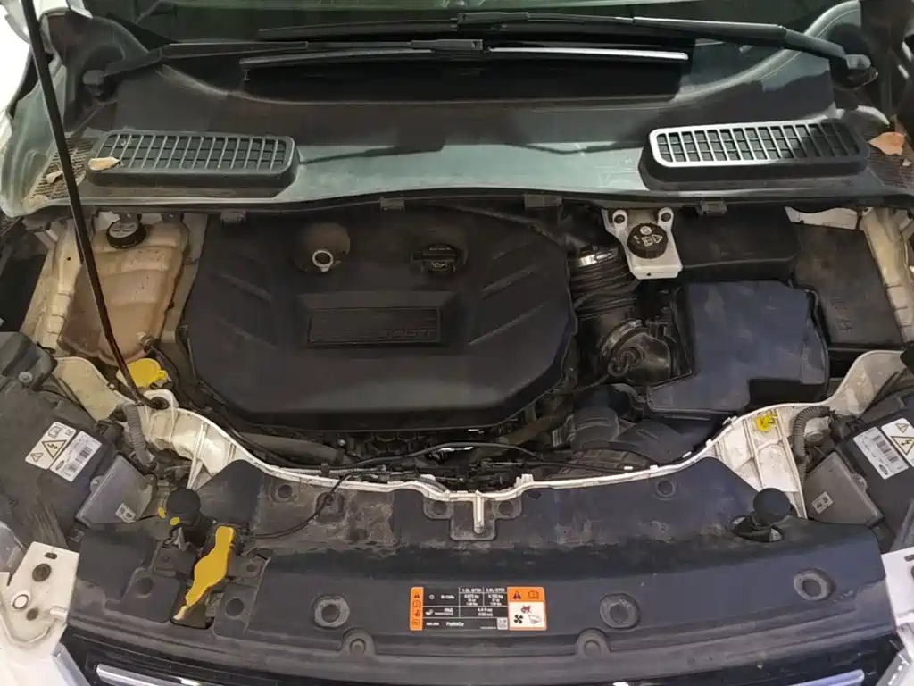 Ford Kuga — миниатюра 20